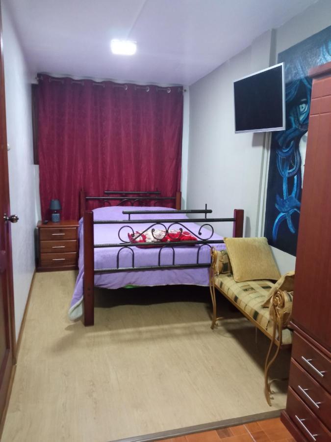 Hospedaje Wiruyana Cotacachi Ngoại thất bức ảnh