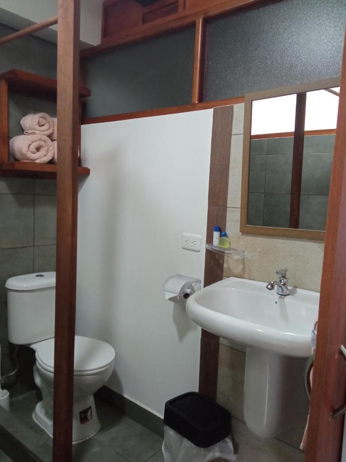 Hospedaje Wiruyana Cotacachi Ngoại thất bức ảnh